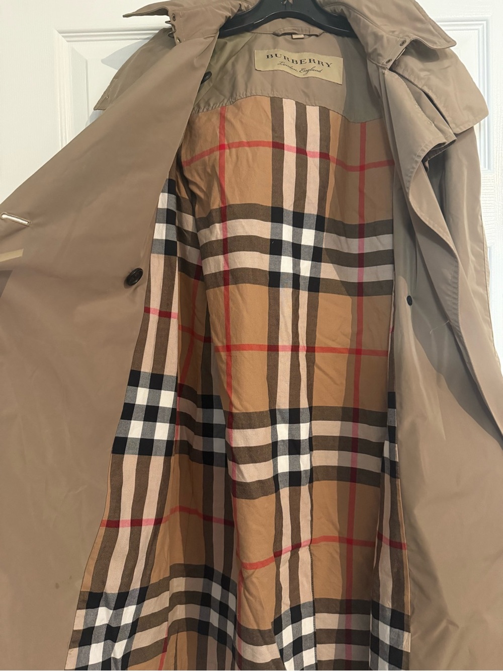 Burberry Amberford Hooded Trench Coat with Belt - Picture 6 of 11